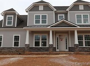 5118 Hyannis Ct, Wesley Chapel, NC 28104