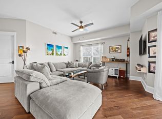 222 Glenwood Ave #205, Raleigh, NC 27603