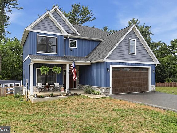 4th image of 10823 Hershey Dr