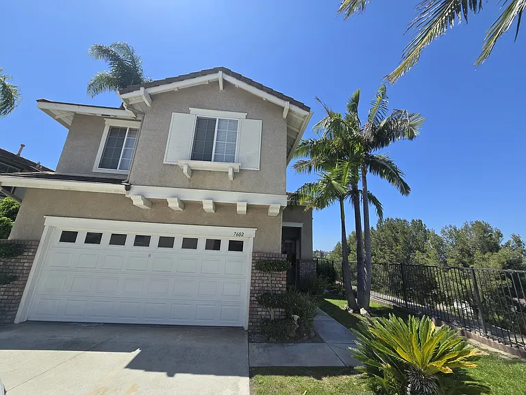 7602 E Kelsey Ct — Photo 2