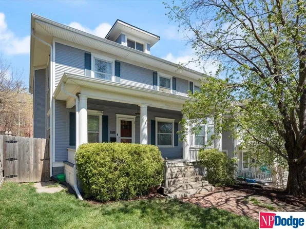 3712 Hawthorne Ave, Omaha, NE 68131