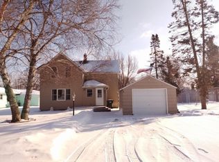 481 Clark St NE, Hutchinson, MN 55350