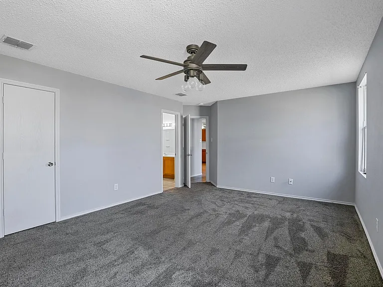 1713 Baxter Springs Dr — Photo 16