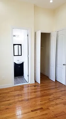 Rented by Urban Pads | media 34