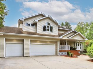 10551 E Shore Dr, Merrifield, MN 56465