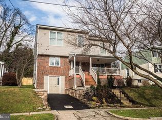 15 E Park Rd, Reading, PA 19609