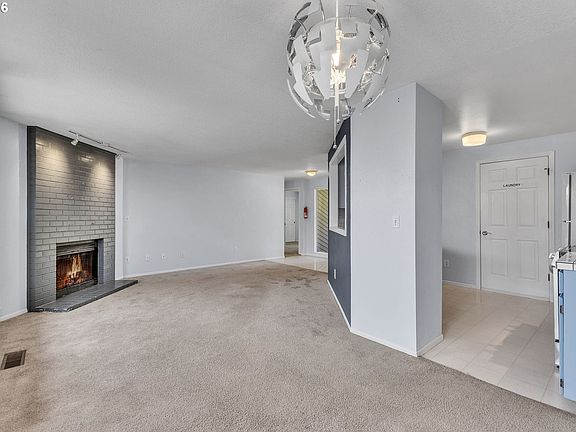 5th image of 6250 SW 152nd Ave