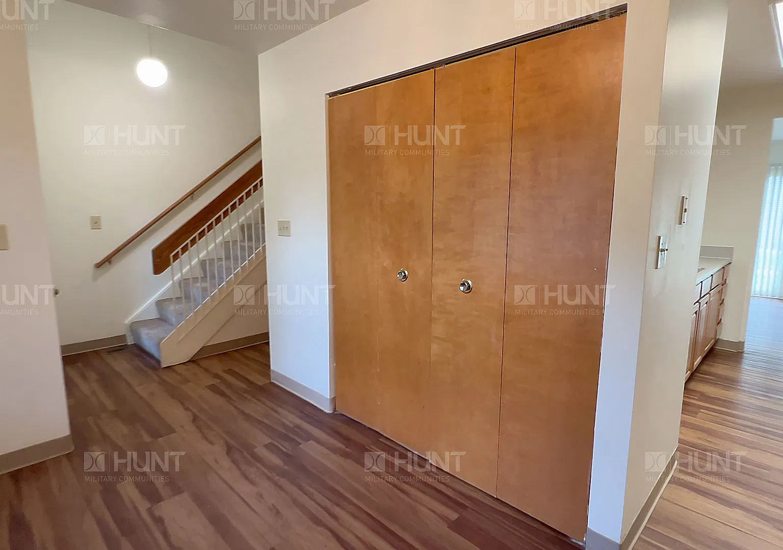 2 bed, 1.5 bath, 1018 sqft, $1,950 — Photo 4