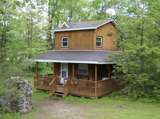 91 Cherry Ridge Rd, Hewitt, NJ 07421