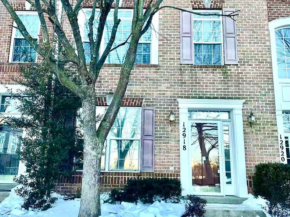 1st image of 12918 Town Commons Dr