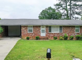711 Pleasant Dr, Opelika, AL 36801