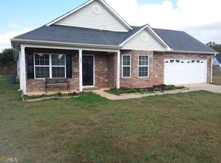 512 Desert Willow Cir, Locust Grove, GA 30248