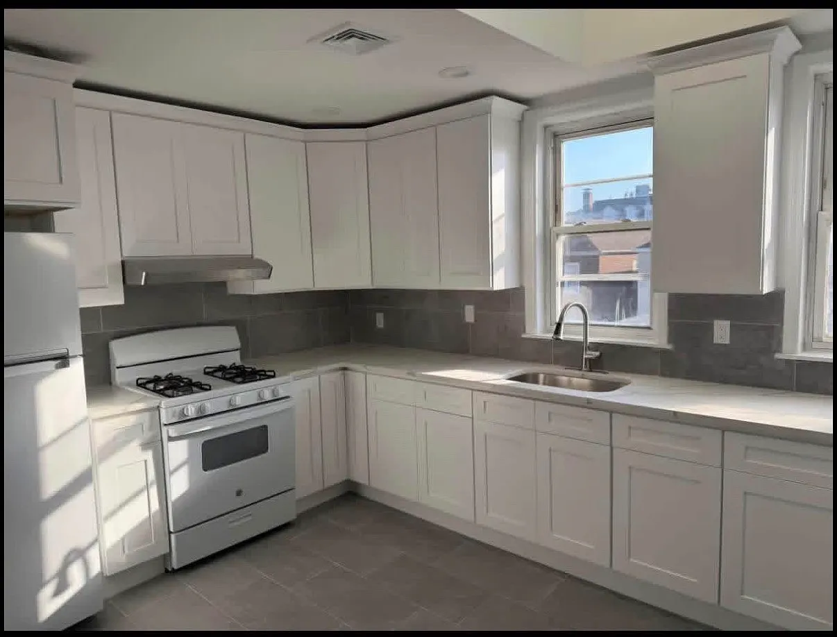 3 bed, 1500 sqft, $3,000 — Photo 1