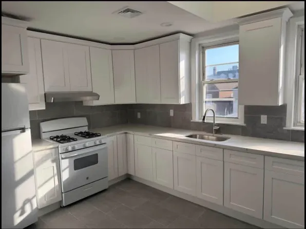 412 Morningside Ave Floor 2, Fairview, NJ 07022