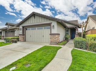 8405 Peak Forest Way, Elk Grove, CA 95757