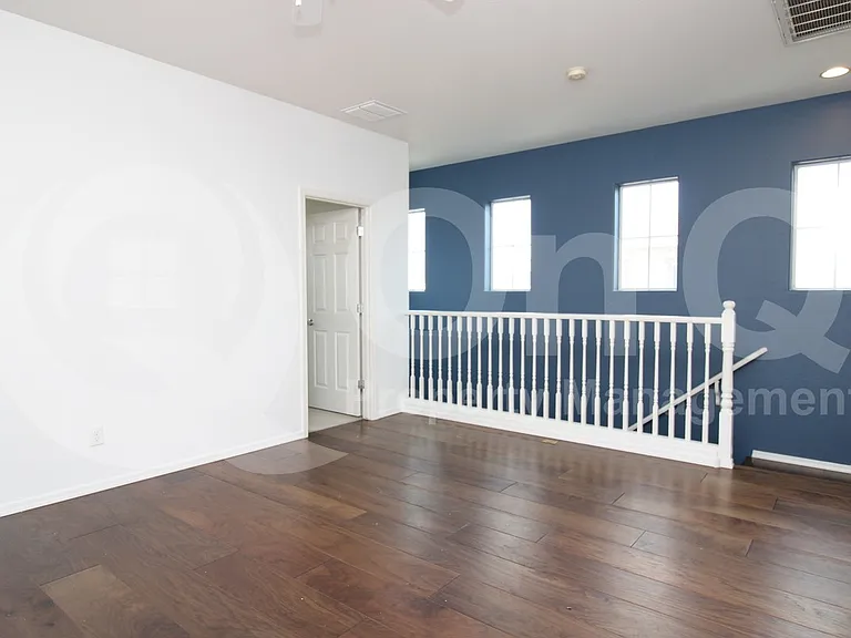 9134 S Roberts Rd — Photo 11