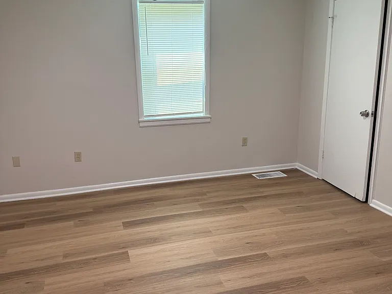 1730 S Sutton Dr — Photo 9