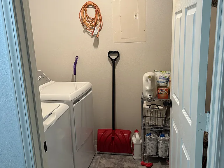 602 Countryside Dr #1 — Photo 5