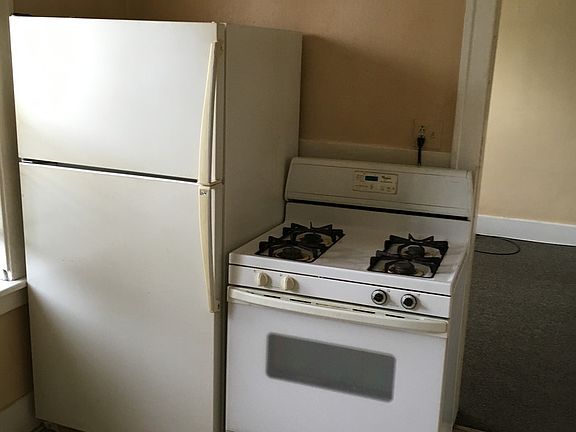 4th image of 149 Devonshire Ct APT 5