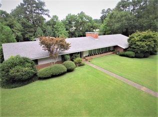 420 Jefferson St, Ellisville, MS 39437