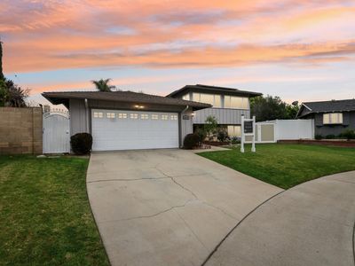 1417 N Center St, Orange, CA, 92867
