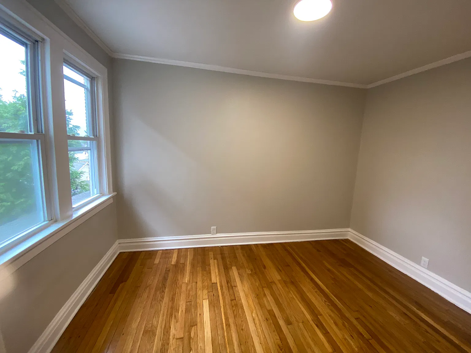 2 bed, 695 sqft, $1,200 — Photo 4
