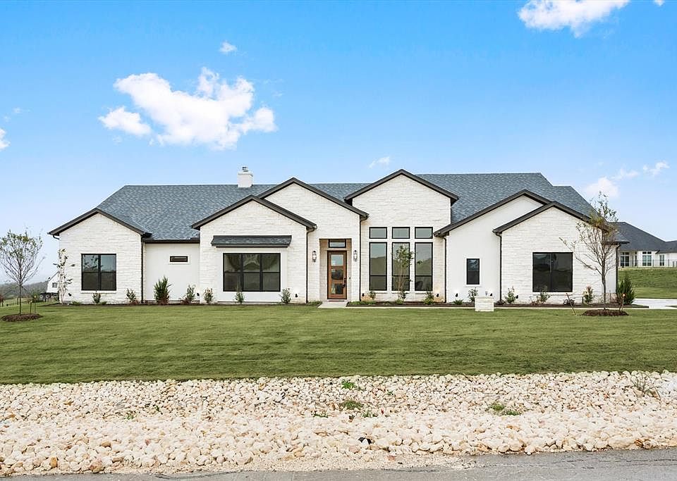 1st image of 7735 Laura Lake Ln