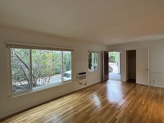 2nd image of 2268 N Gower St #2