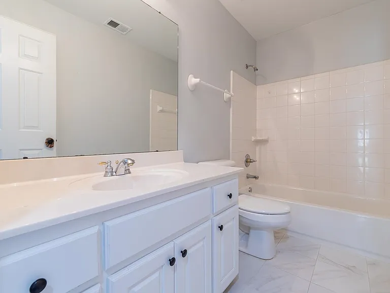 10191 Wynmanor Dr — Photo 13