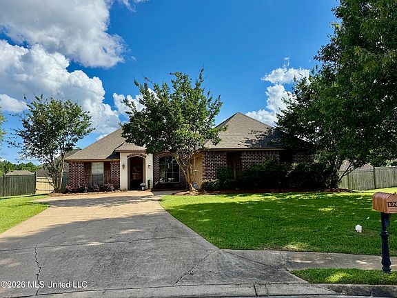 2nd image of 903 Timberton Dr