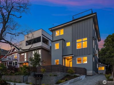 332 17th Avenue, Seattle, WA, 98122