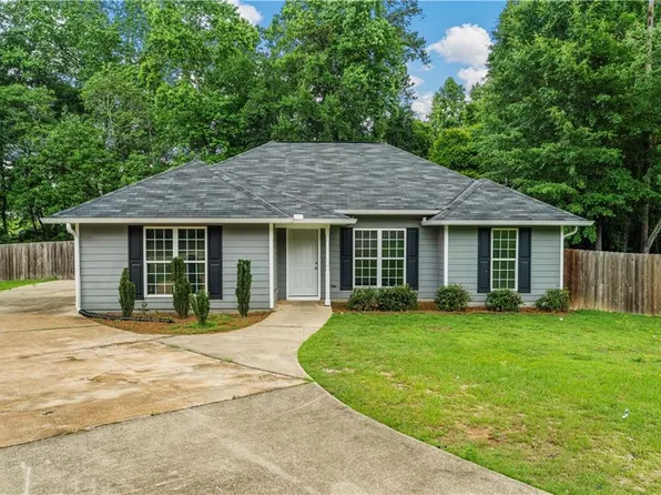 147 Lee Road 2059, Phenix City, AL 36870
