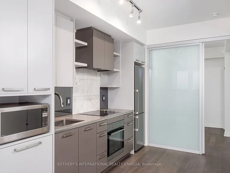 1830 Bloor St W #716 — Photo 5