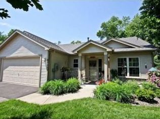 27755 Woodland Dr, Chisago City, MN 55013