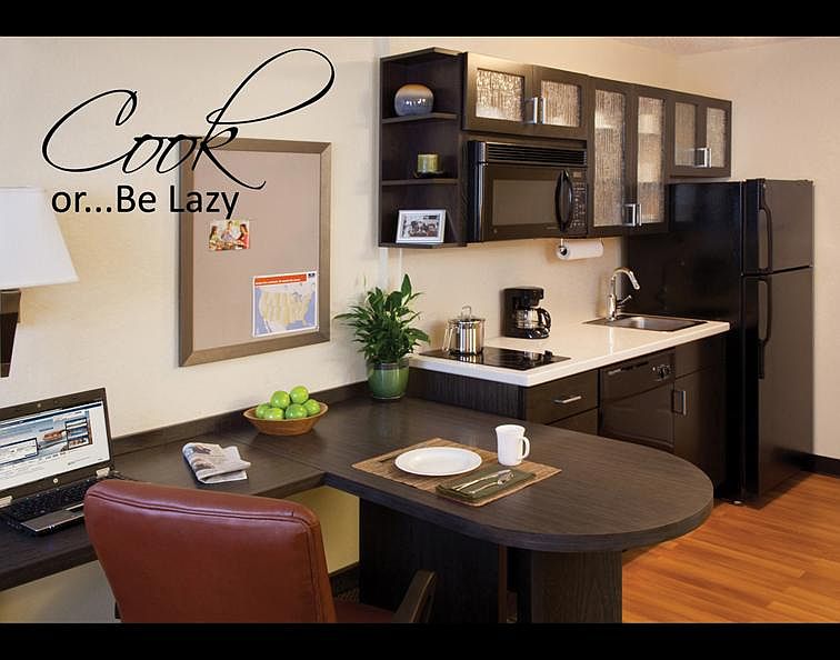1st image of 5201 Endicott Ave #101