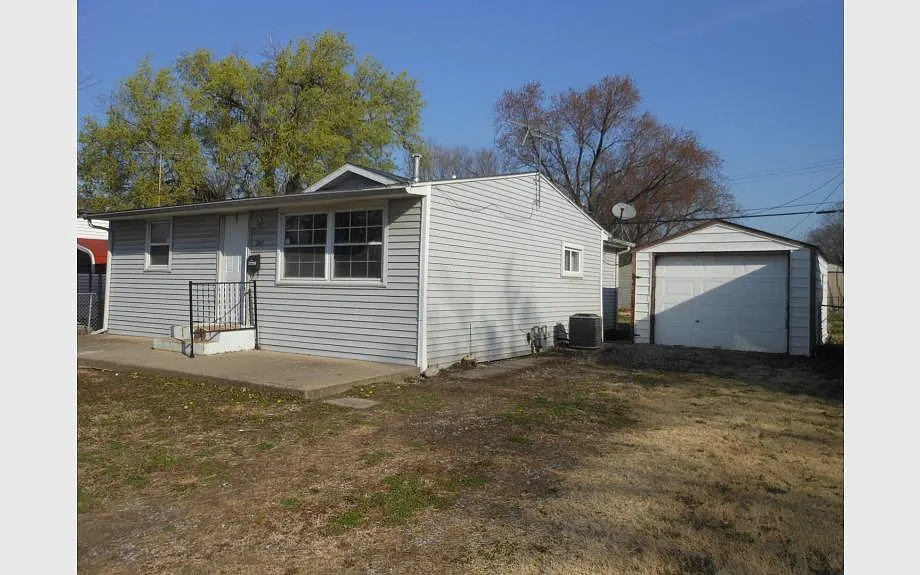 2167 Orville Ave photo 1