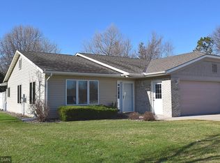 140 Autumn Pl NE, Owatonna, MN 55060