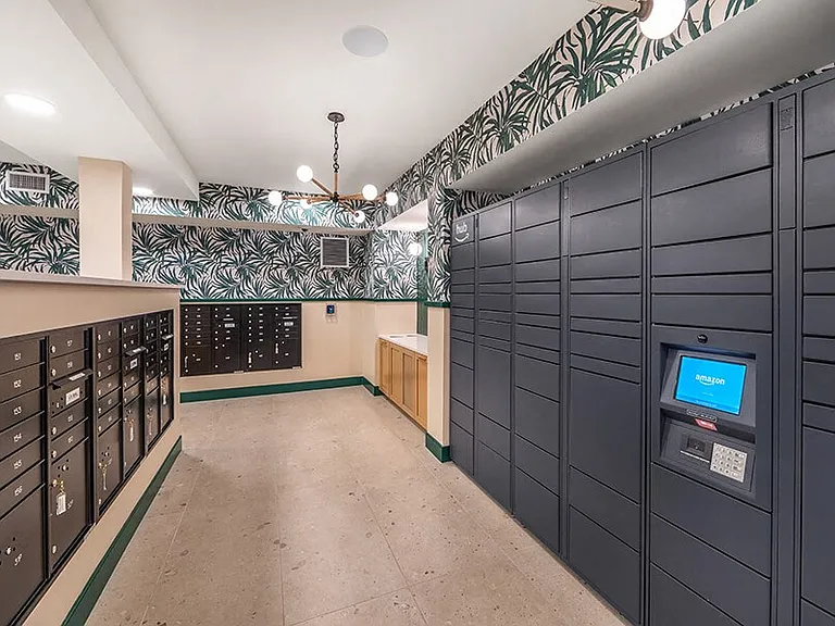 West Village Poway Apartments — Photo 38