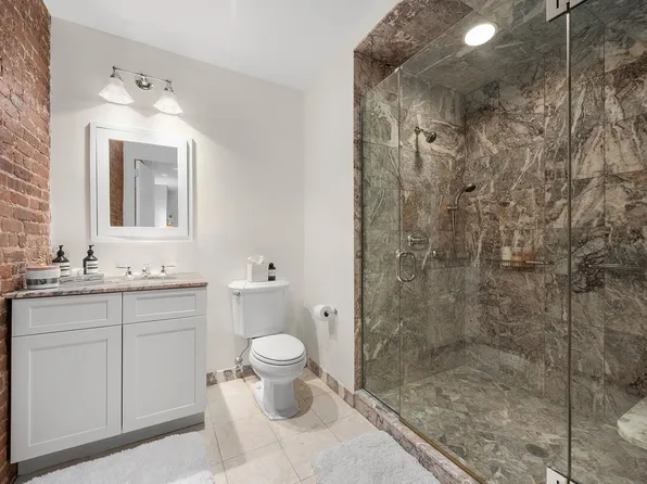 62 Beach Street image 13 of 14