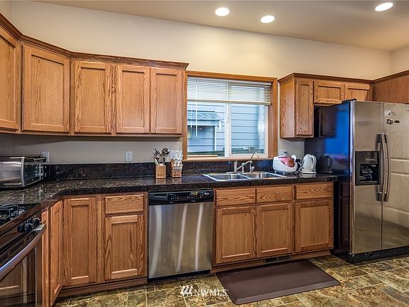 5th image of 9356 11th Street NE #20