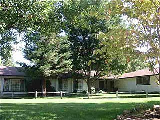 End of culdesac home