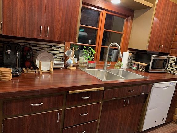 3rd image of 11615 SE May Creek Park Dr #11615