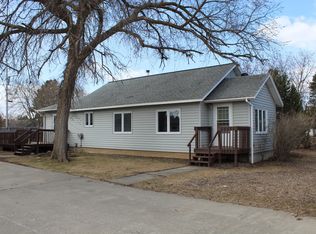 612 3rd St W, Park Rapids, MN 56470