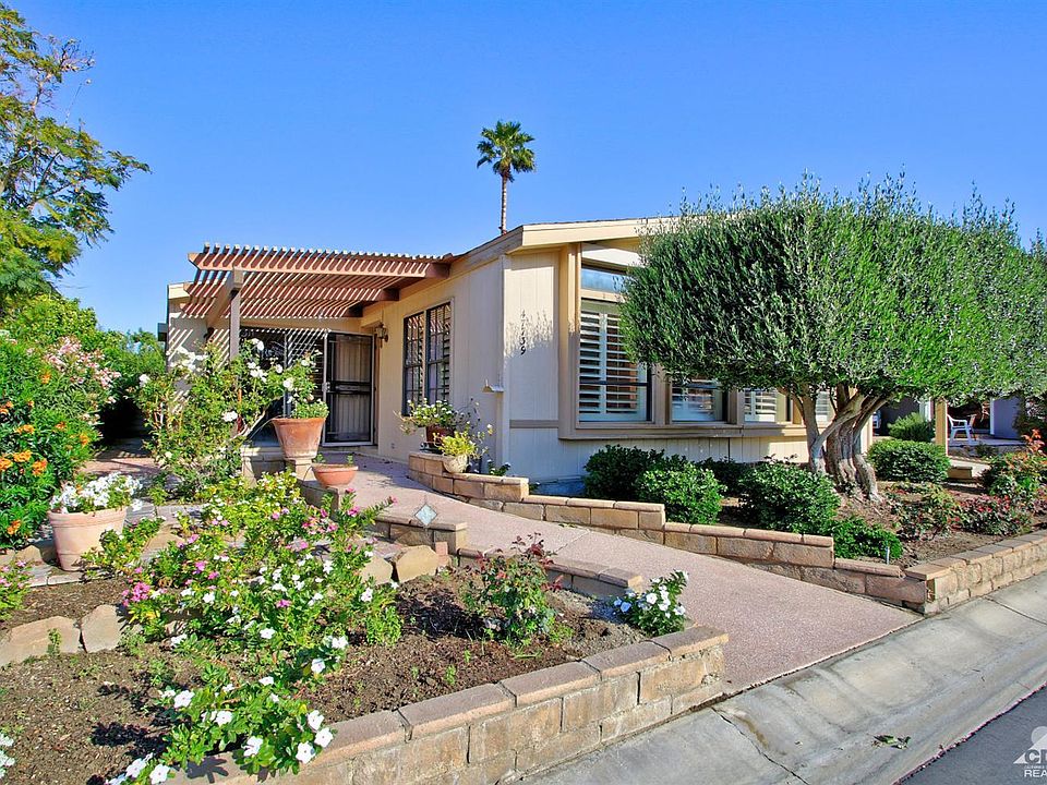 1st image of 47739 De Coronado Dr