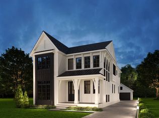 333 N Castell Ave, Rochester, MI 48307