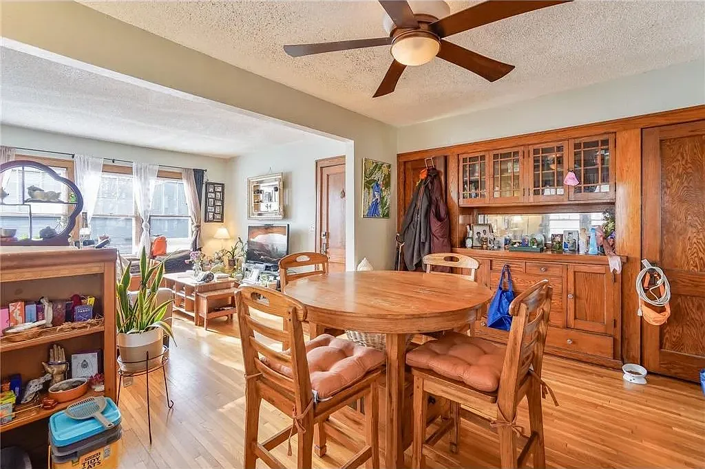 dining room - 1605 Charles Ave #1