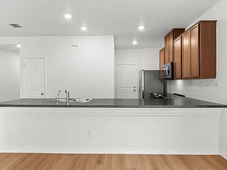 11502 Lemonmint Pkwy — Photo 2