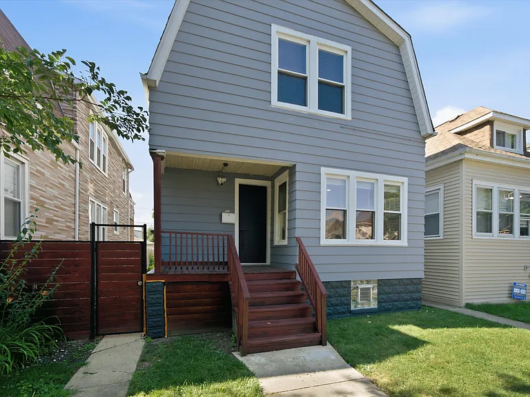 5725 W Giddings St #1 — Photo 2