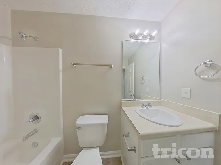 5733 Partin Ln — Photo 18