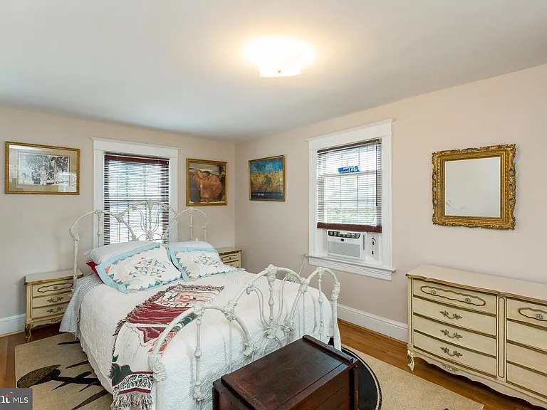 8108 Old Georgetown Rd — Photo 6